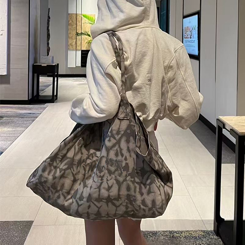 Tas Kanvas Yoga Fitness, Tas B - Women Bags Dkny ulasan dan harga